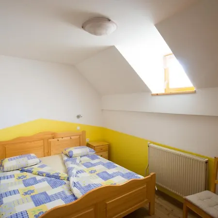 Gæstehus And Jerman