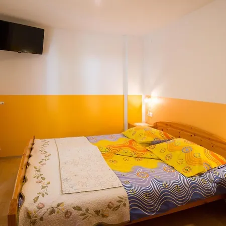 Casa de hóspedes And Jerman 3*