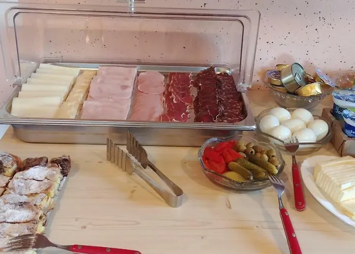 And Jerman Hiša za goste